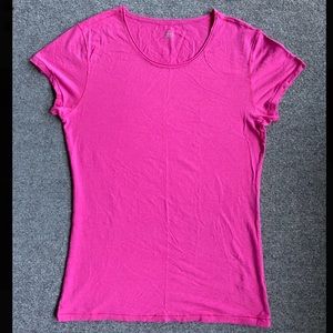 ALO Yoga Short Sleeve Tee